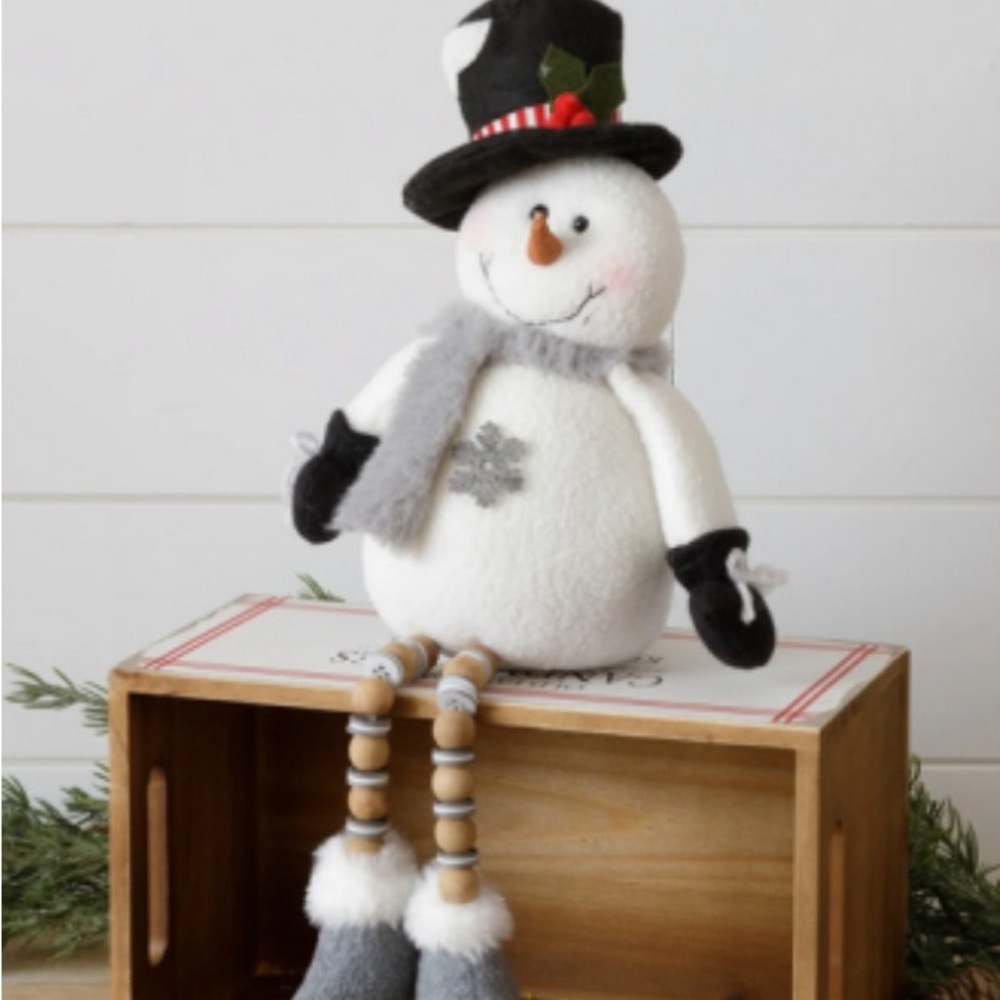 Snowman With Top Hat Shelf Sitter